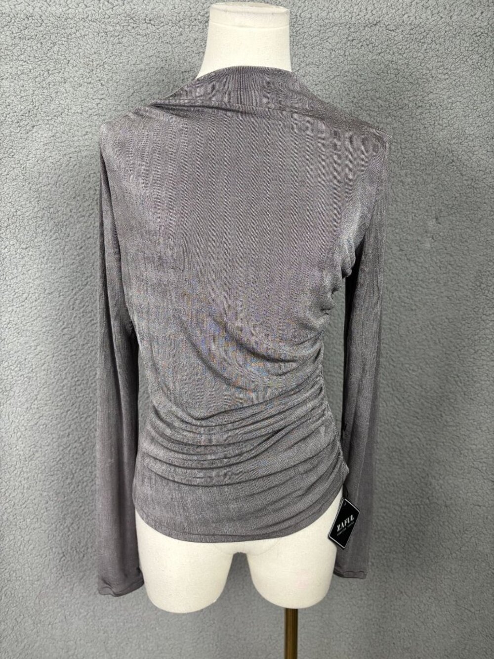 Zaful Women's Long Sleeve Slim-Fit Ruched Top Shiny Gray Size Small New With Tag